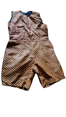 Combi-short dos nu en tissu pagne wax,