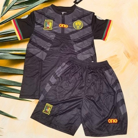 Ensemble Football, Maillot + Short Cameroun, jersey noir,