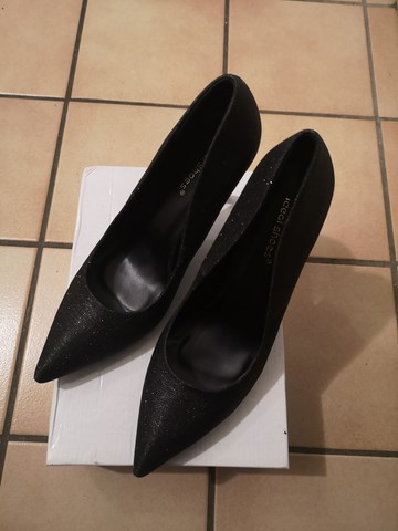 Chaussures femmes, escarpins pointure 40,