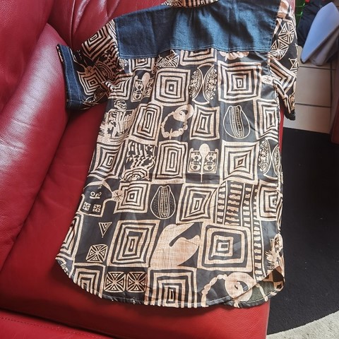 Chemise homme en tissu pagne wax du Cameroun,