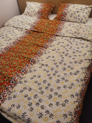 Parure housse de couette + 2 taies d'oreillers en tissu pagne wax,