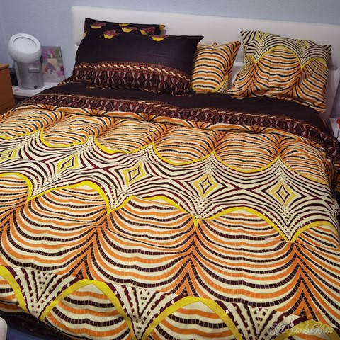 ​Reversible duvet + pillowcases in Ndop Cameroon,