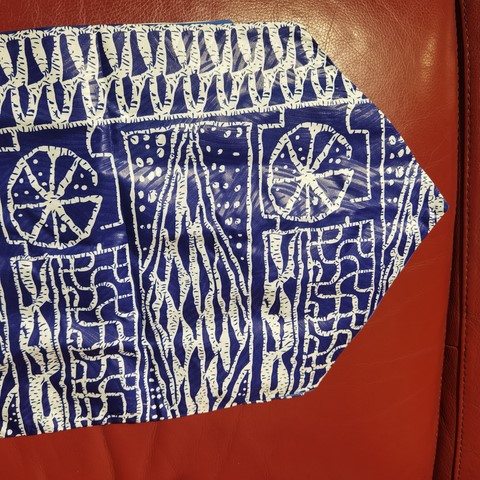 Runner and placemats + Ndop fabric napkins,