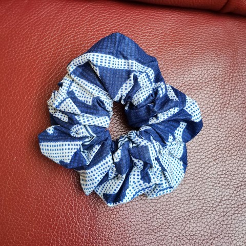 Chouchou cheveux fait main en tissu pagne wax, fille, femme, en tissu pagne africain,Djankawax