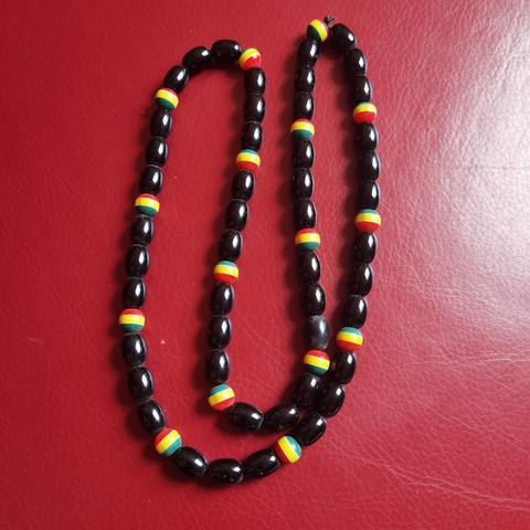 Collier rasta en perles fait main Cameroun,Djankawax.