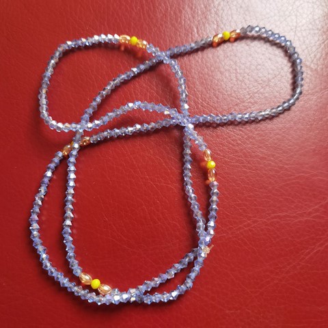 Les colliers de reins aussi appelé: Baya, Binbin, Zigida, Sikida, Bine-bine, Waistbeads, Djankawax.