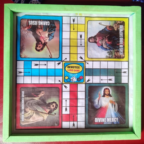 Ludo game handmade in wood Cameroon,Djankawax,