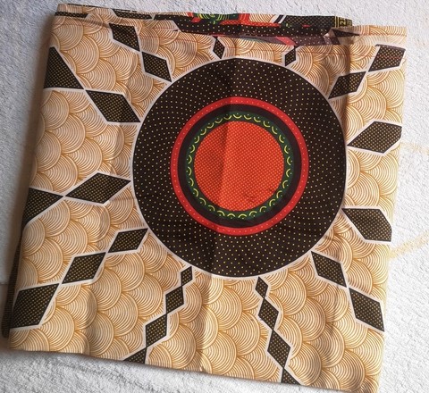 Tissu pagne wax africain 8 mars,  La ferme de Léo, ventes solidaires, 8 mars,