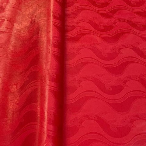 issu pagne africain, Bazin rouge, La ferme de Léo, ventes solidaires,