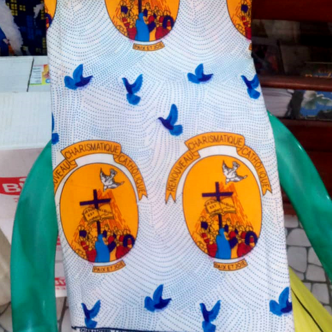 Tissu réligieux, pagne wax africain, Jésus, Je suis la lumière ,